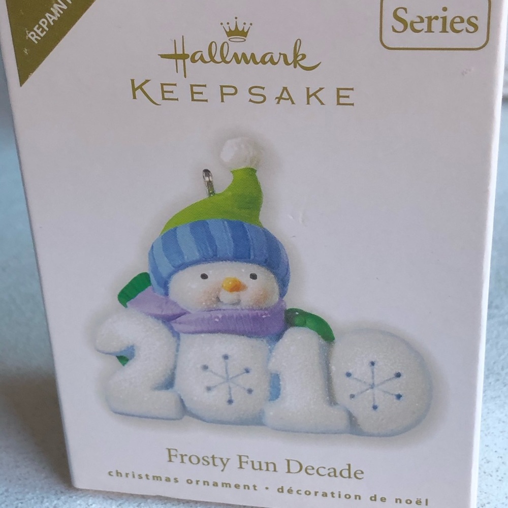🎁4 pieces🎁Hallmark Christmas Ornaments - Picture 2 of 5